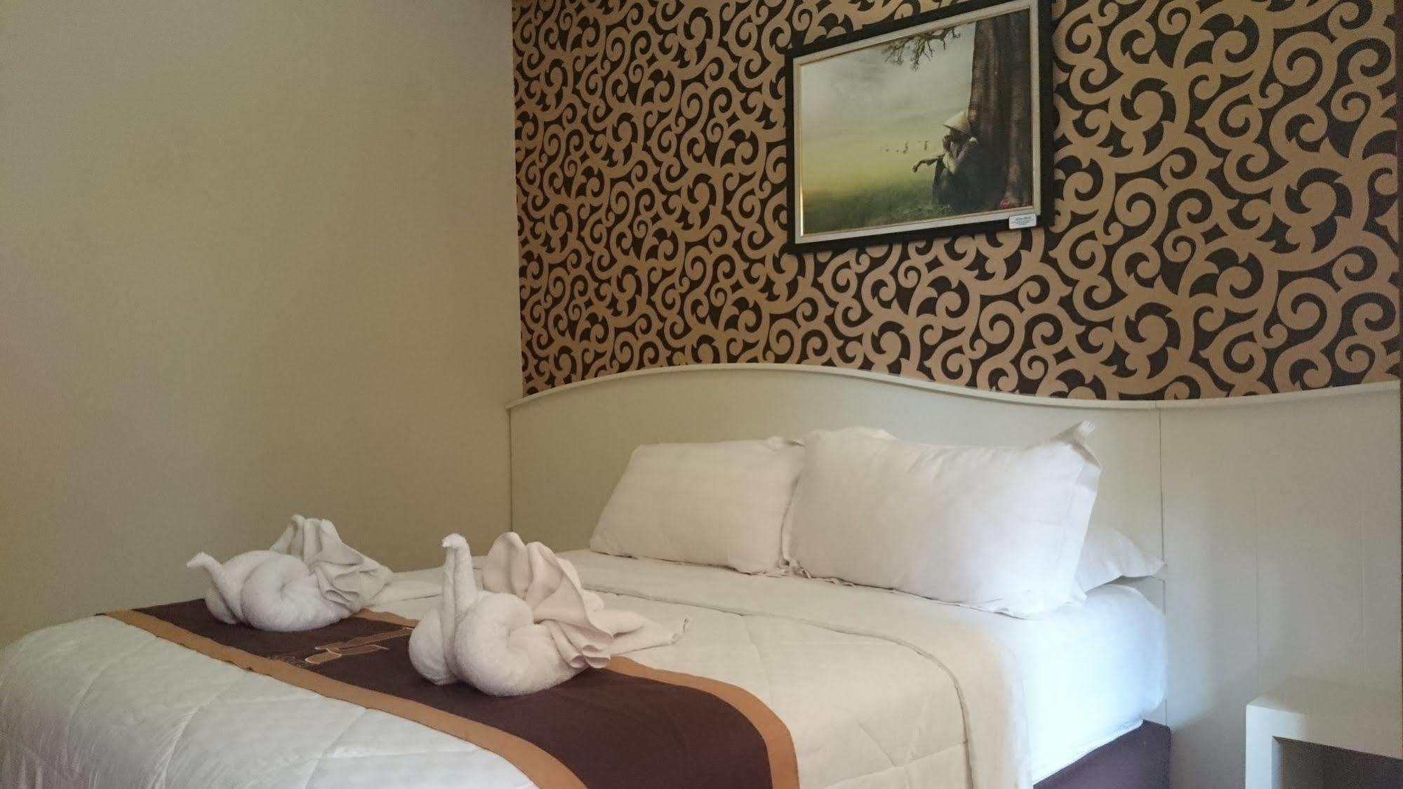 Kabana Hotel Mataram Kültér fotó
