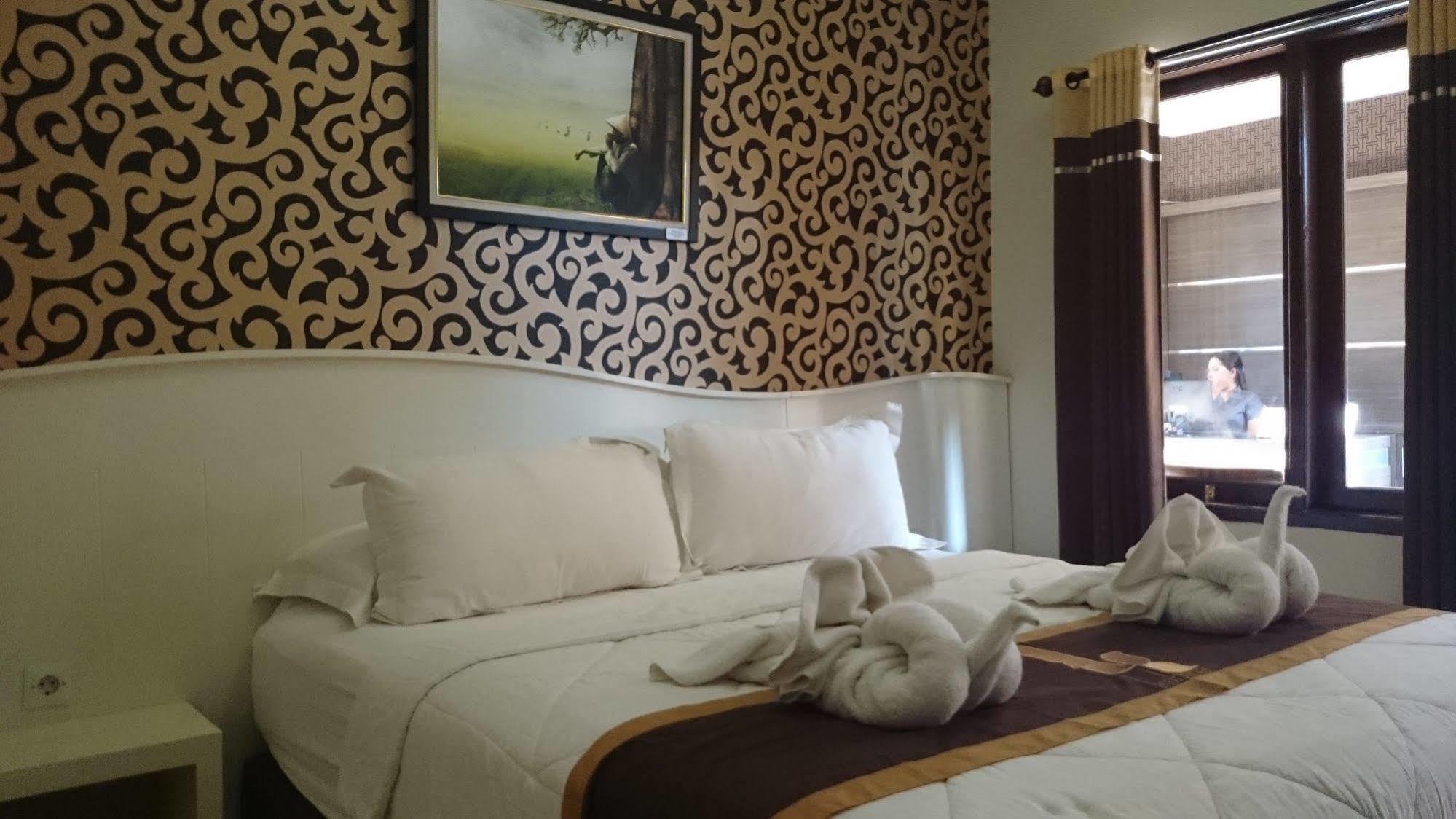 Kabana Hotel Mataram Kültér fotó